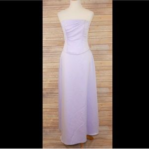 ALFRED ANGELO Purple strapless A line formal dress